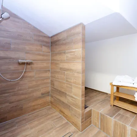 S'matt 3 2* Lingenau